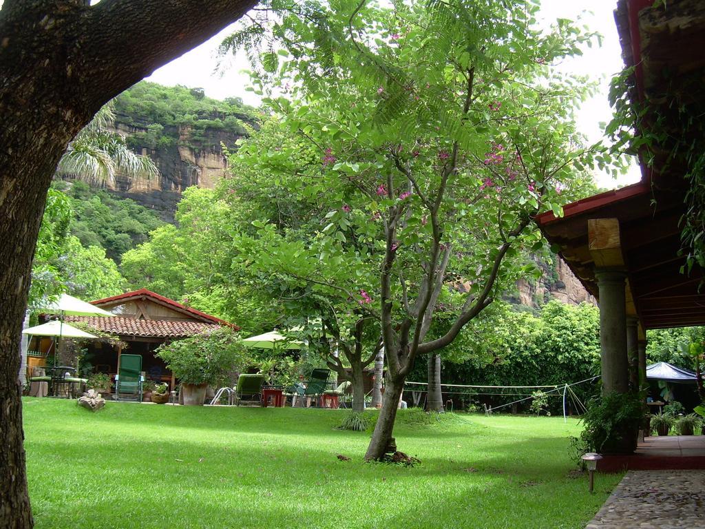 לינה וארוחת בוקר מלינלקו Casa Navacoyan מראה חיצוני תמונה