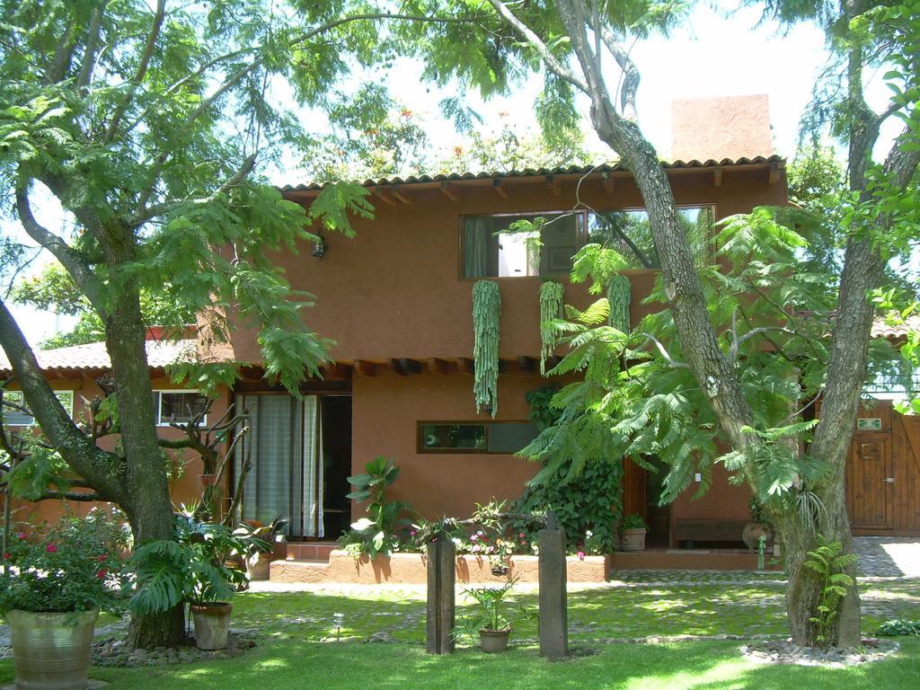 לינה וארוחת בוקר מלינלקו Casa Navacoyan מראה חיצוני תמונה