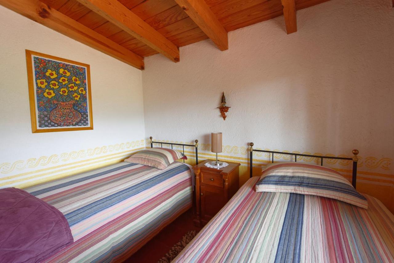 לינה וארוחת בוקר מלינלקו Casa Navacoyan מראה חיצוני תמונה